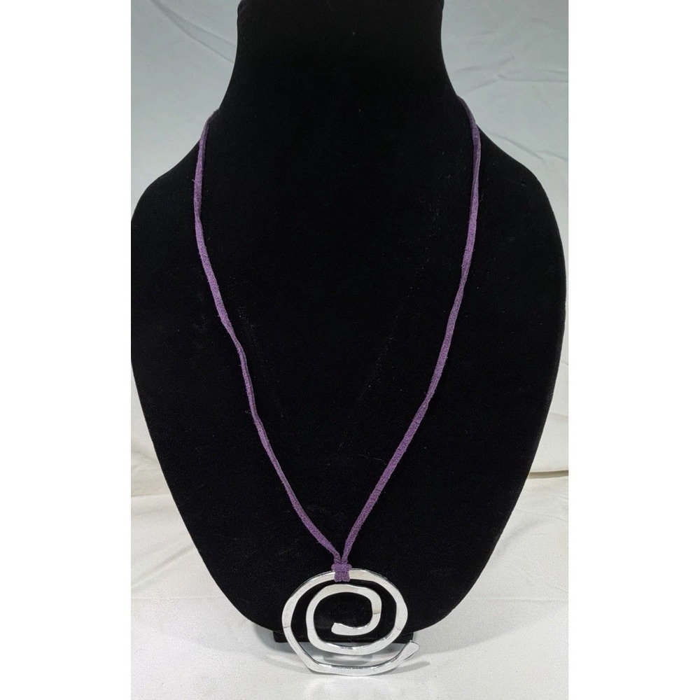Swirl Pendant Round charm Cord